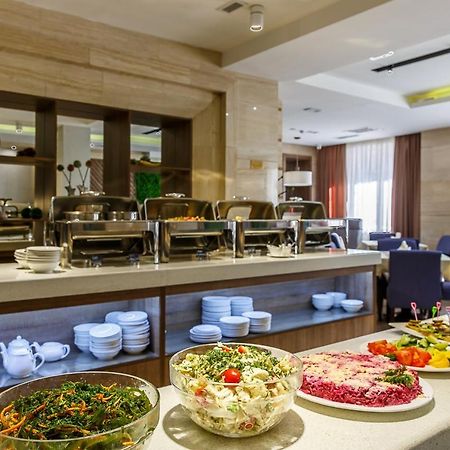 Renion Hills Hotel Almati Kültér fotó