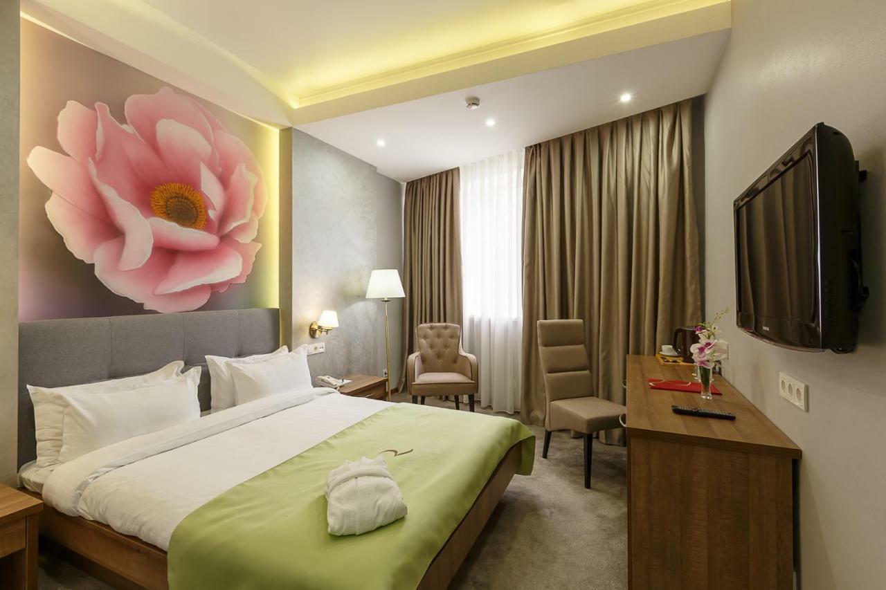 Renion Hills Hotel Almati Kültér fotó